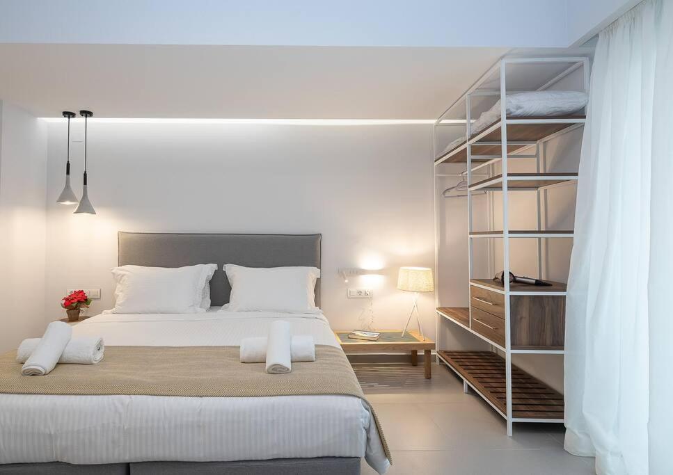 Iris Luxury Apartment At The Heraklion Center Exterior photo